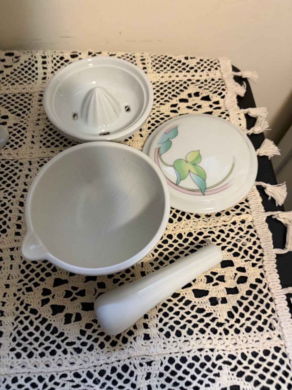 Vintage Toscany collection fine china covered lemon squeezer, mortar & pestle